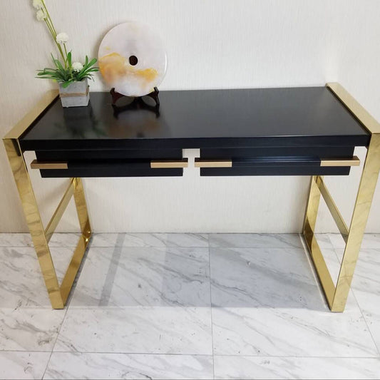 กิลเลียน คอนโซล