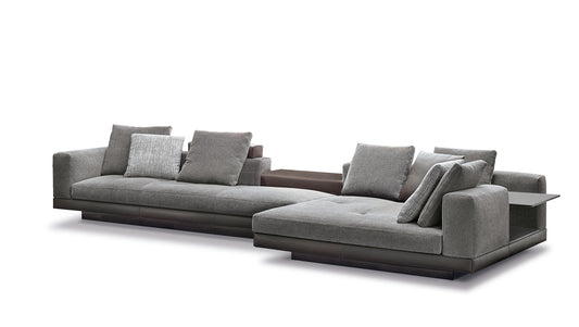 Naomi Sofa