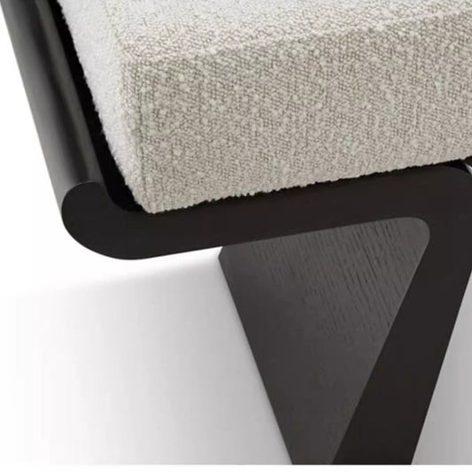 ทาทัม เบนช์