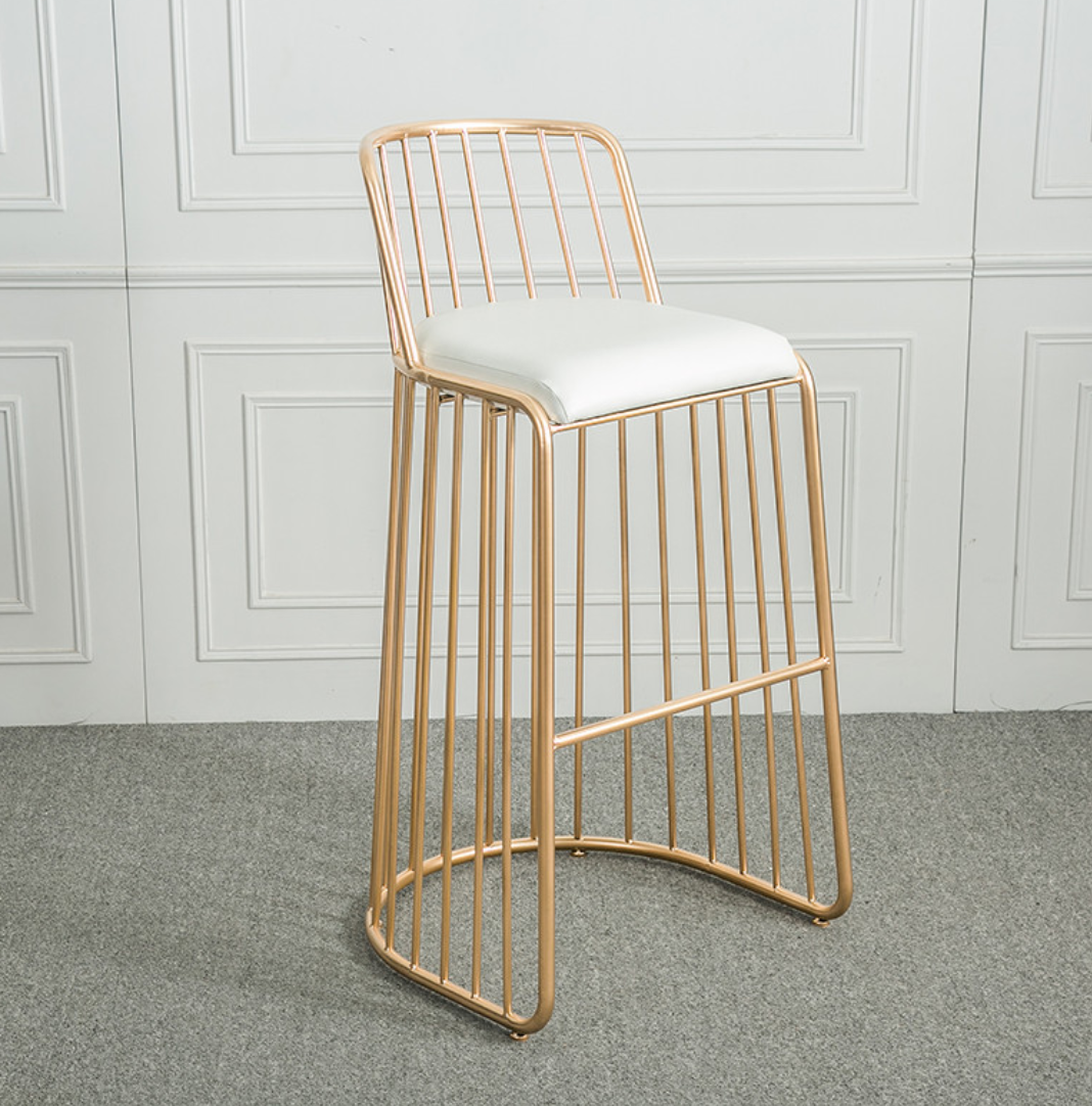 Golda Barstool